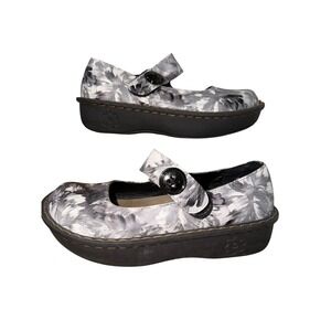 Ingaro Jane‎ Mary Jane Clogs 7.5M Watercolor Gray Floral Comfort Shoes Non-slip